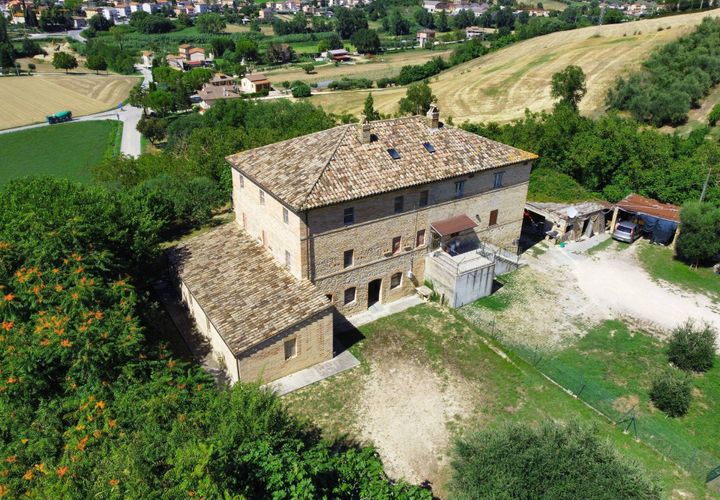 Landejendom i Fermo, Fermo, Fermo - € 195.000 | Ref: 33591 - foto 1