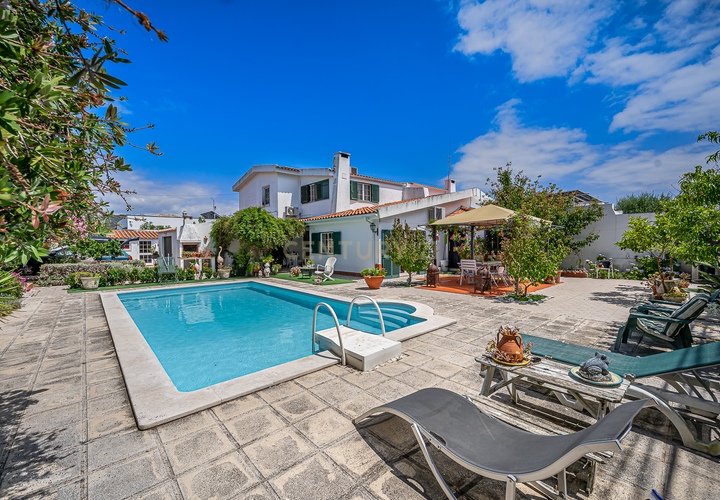 Villa i Seixal, Setubal, Seixal - € 699.000 | Ref: C0455-00409 - foto 1