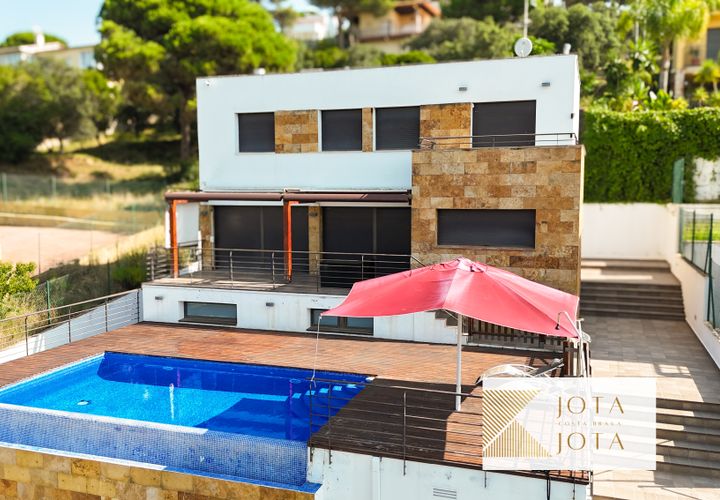 Villa a Tordera, Barcelona, Tordera - € 429.000 | Ref: 00318 - foto 1