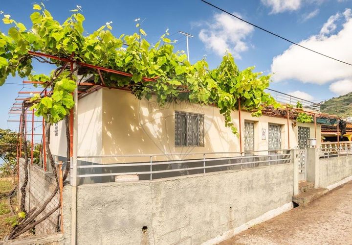 Villa i Calheta, Madeira, Calheta - € 450.000 | Ref: 123511098-145 - foto 1