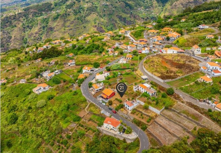 Helårsgrund i Ribeira Brava, Madeira, Ribeira Brava - € 122.000 | Ref: C0216-03190 - foto 1