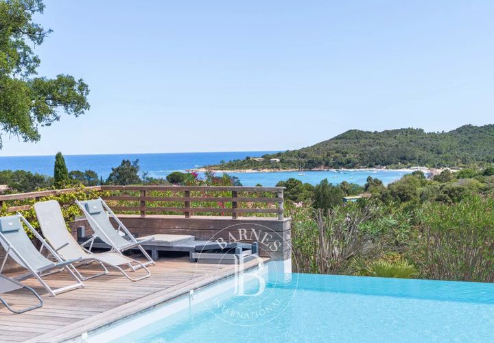 Villa in Conca, Corse-du-Sud, Conca - € 1.370.000 | Ref: RV1938 - foto 1