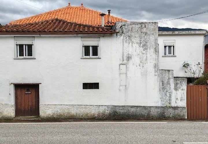 Byhus i Gois, Coimbra, Gois - € 75.000 | Ref: 147302 - foto 1