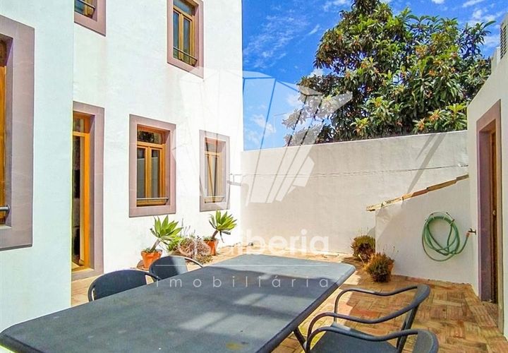 Villa i Faro, Faro, Faro - € 750.000 | Ref: 3645 - foto 1