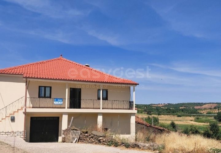 Villa a Sendim e Atenor, Braganca, Sendim e Atenor - € 149.500 | Ref: BG97782TM - foto 1