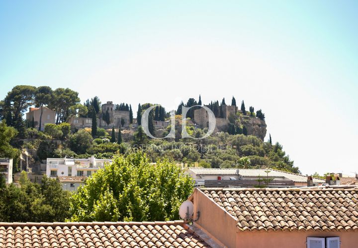 Lejlighed i Cassis, Bouches-du-Rhone, Cassis - € 345.000 | Ref: VA-867 - foto 1