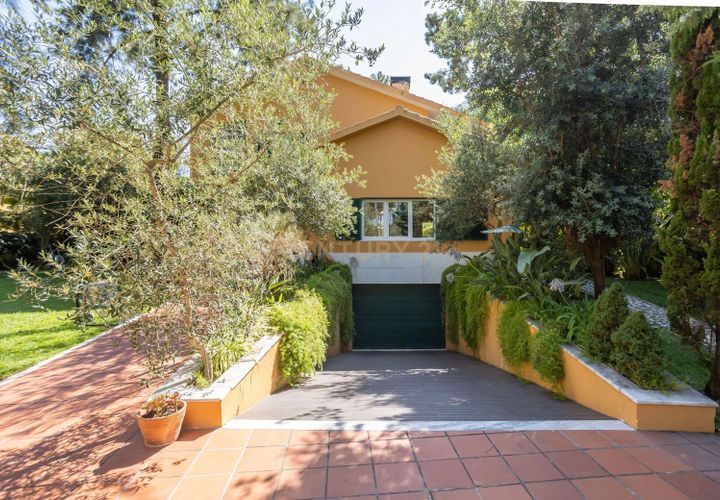 Villa i Seixal, Setubal, Seixal - € 1.875.000 | Ref: C0379-00901 - foto 1