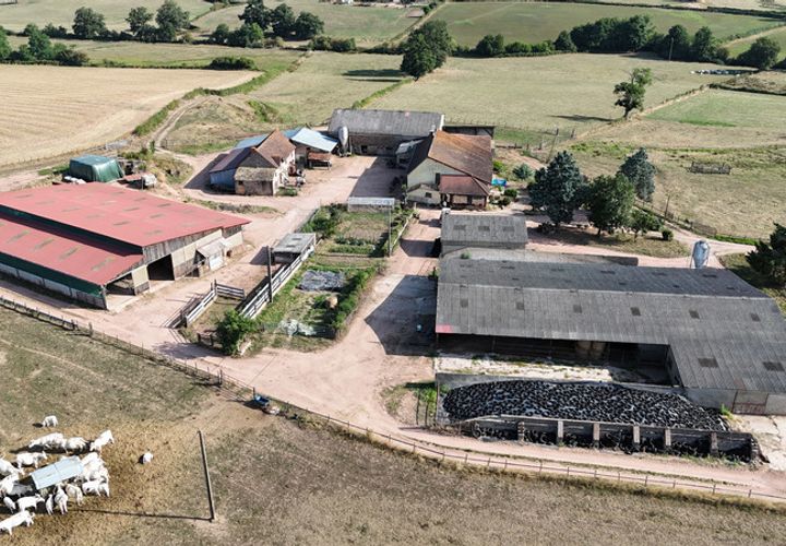 Farm hus i Charolles, Saone-et-Loire, Charolles - € 380.000 | Ref: 830037864801 - foto 1