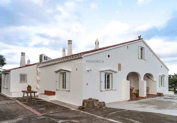 Landejendom i Mahon, Menorca, Mahon - € 1.750.000 | Ref: V3138 - foto 1
