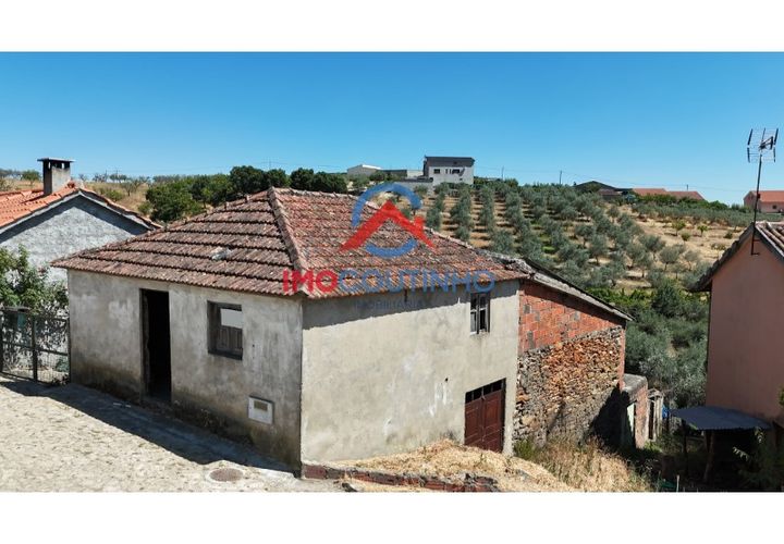 Villa a Noura e Palheiros, Vila Real, Noura e Palheiros - € 25.000 | Ref: CAS_2027 - foto 1
