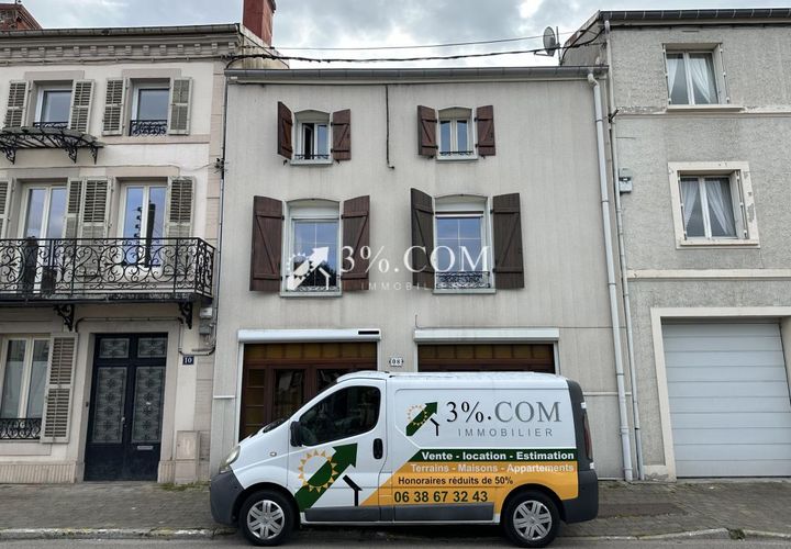 Villa a Bruyères, Vosges, Bruyères - € 70.000 | Ref: 390_1325 - foto 1