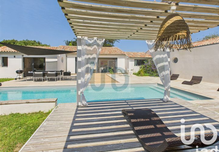 Villa a La Flotte, Charente-Maritime, La Flotte - € 1.360.000 | Ref: 48947 - foto 1