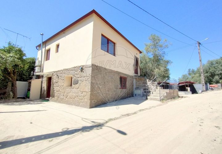 Villa i Terras de Bouro, Braga, Terras de Bouro - € 199.000 | Ref: 126311008-84 - foto 1