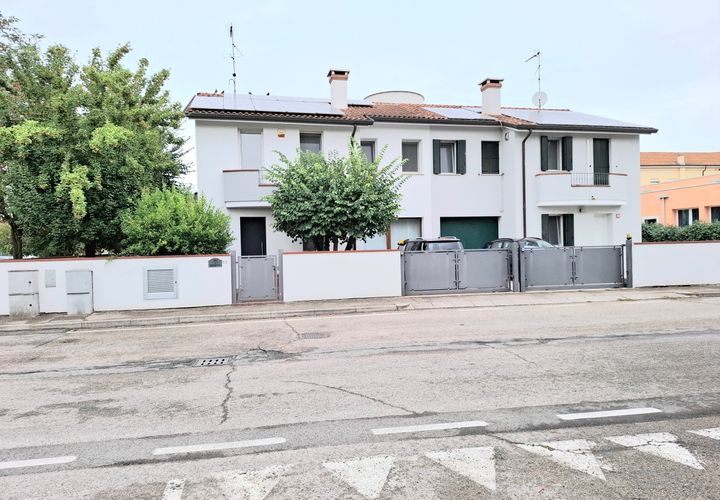 Villa i Bosaro, Rovigo, Bosaro - € 220.000 | Ref: Ap28125 - foto 1