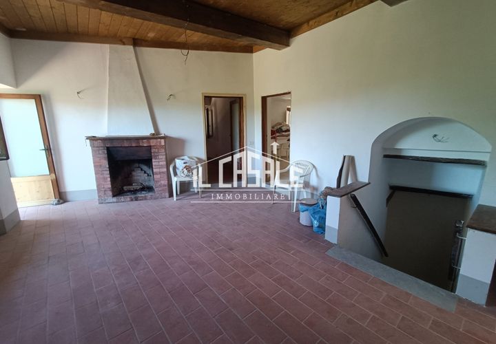 Villa i Rufina, Florence, Rufina - € 115.000 | Ref: 2169 - foto 1