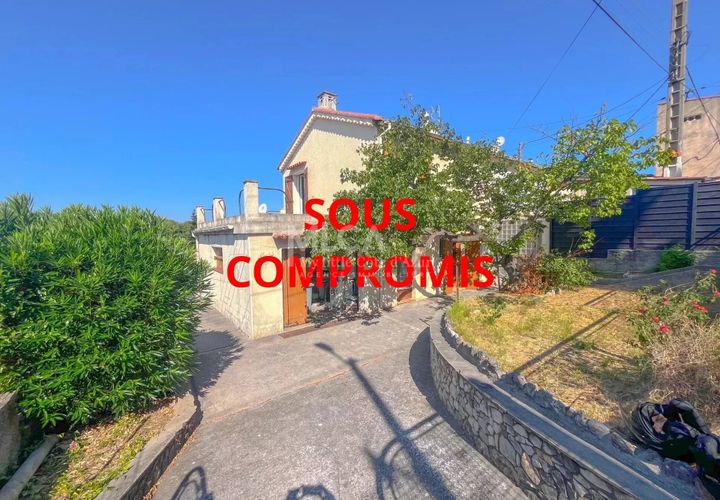 Villa i Antibes, Alpes-Maritimes, Antibes - € 420.000 | Ref: 86155622 - foto 1
