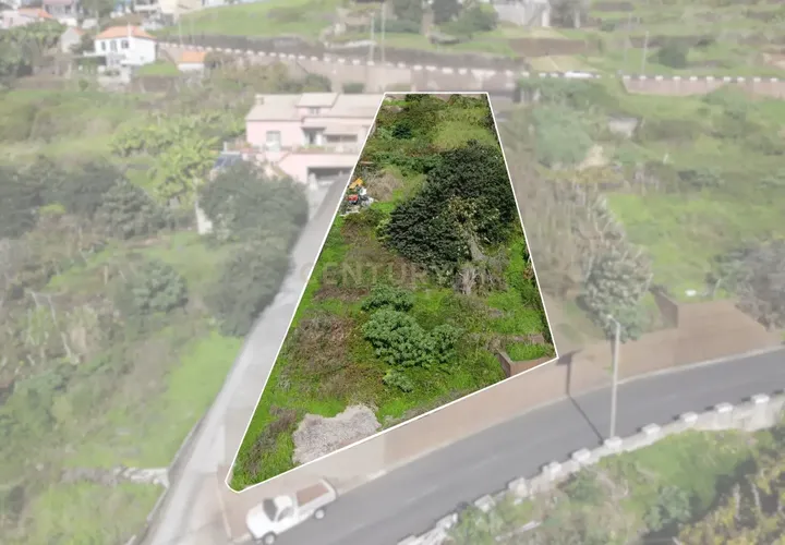 Helårsgrund i Calheta, Madeira, Calheta - € 150.000 | Ref: C0447-00134 - foto 1