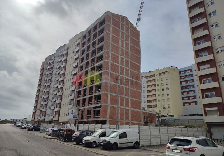 Lejlighed i Corroios, Setubal, Corroios - € 410.000 | Ref: 007.946.527 - foto 1