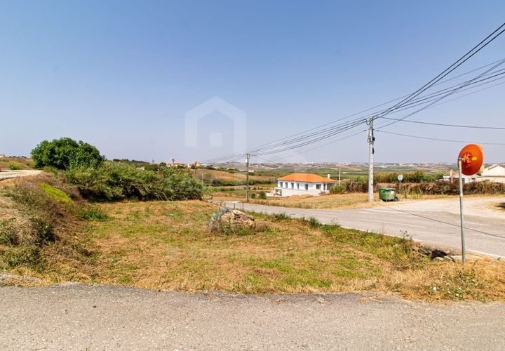 Helårsgrund i Torres Vedras, Lisbon, Torres Vedras - € 105.000 | Ref: V25245 - foto 1