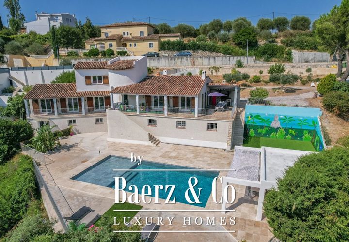 Villa i Nice, Alpes-Maritimes, Nice - € 1.799.000 | Ref: Emilie - foto 1