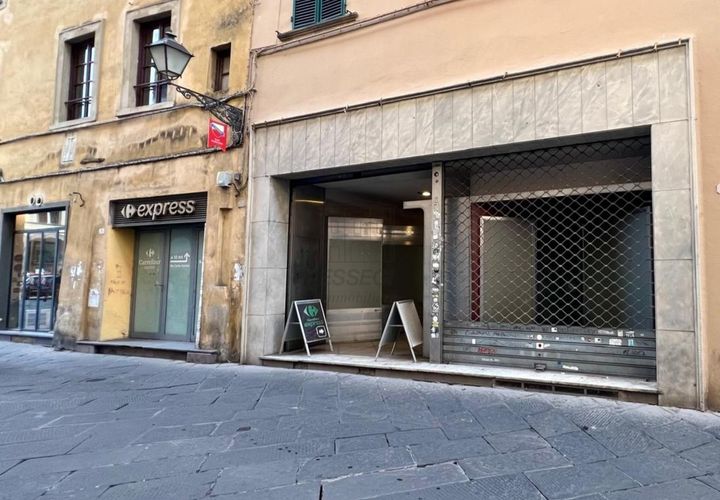 Erhvervsejendom i Lucca, Lucca, Lucca - € 350.000 | Ref: UF03005 - foto 1