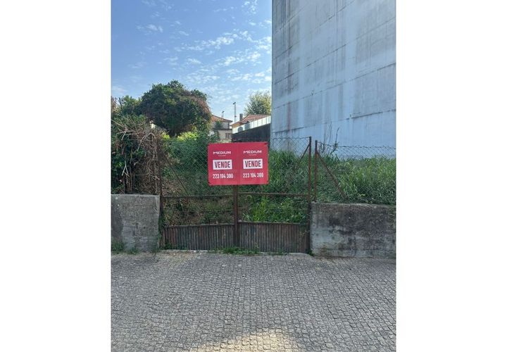 Helårsgrund i Maia, Porto, Maia - € 400.000 | Ref: M2021 - foto 1