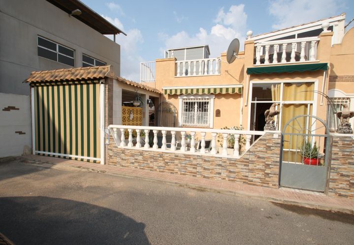 Bungalou a Torrevieja, Alicante, Torrevieja - € 169.900 | Ref: B244/3390 - foto 1