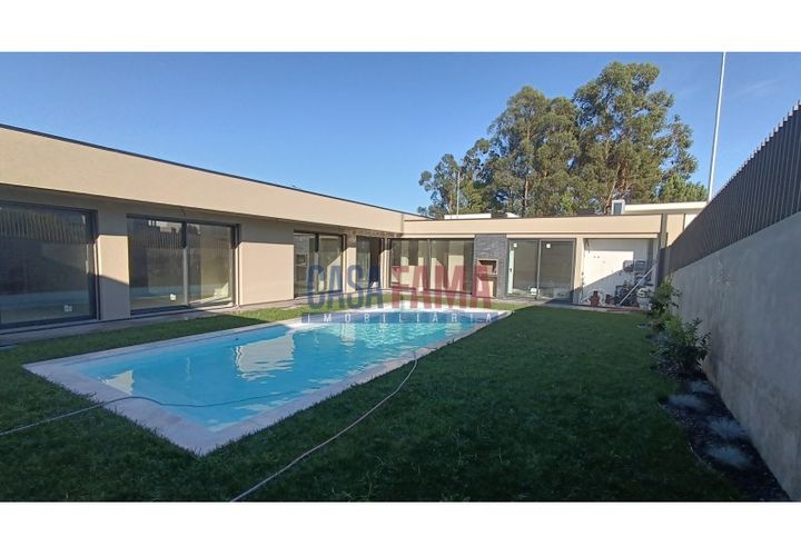 Villa i Vila Verde, Braga, Vila Verde - € 515.000 | Ref: CFB-485-40 - foto 1