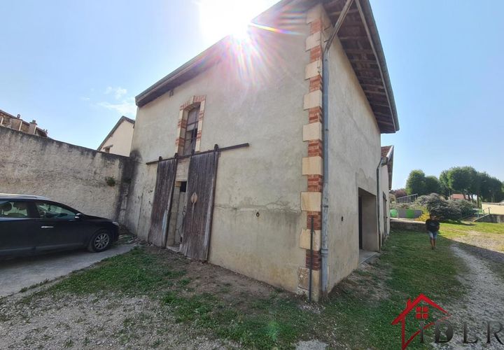 Garage i Doulevant-le-Château, Haute-Marne, Doulevant-le-Château - € 16.000 | Ref: 85_6030 - foto 1