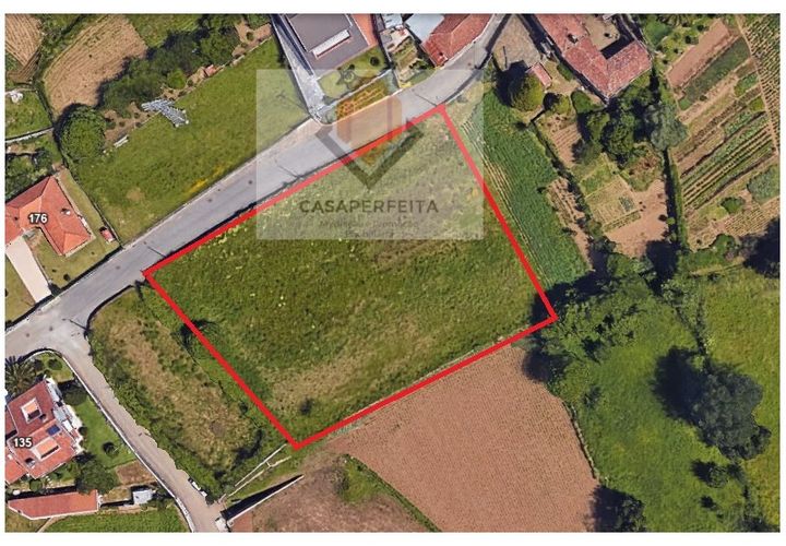 Helårsgrund i Sandim, Porto, Sandim - € 125.000 | Ref: 072 P/25 RG - foto 1
