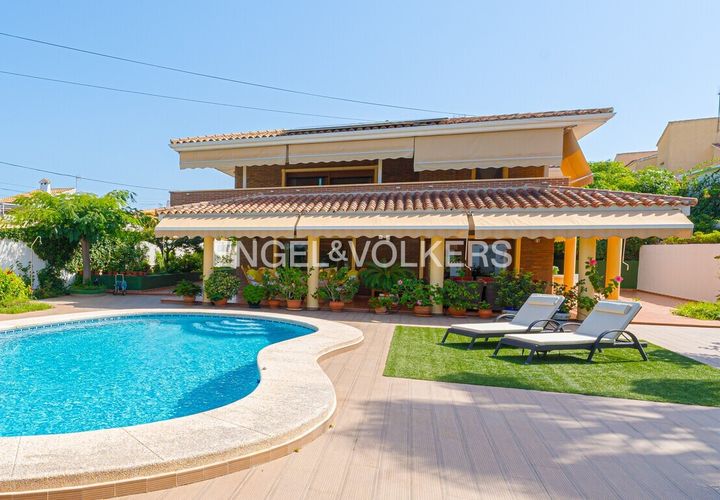 Villa a Benidorm, Alicante, Benidorm - € 1.850.000 | Ref: W-030CT6 - foto 1