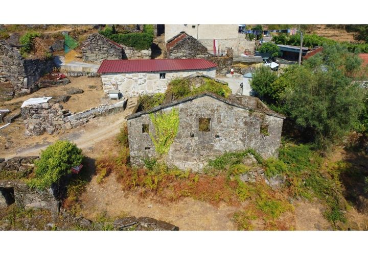 Villa i Arcos de Valdevez, Viana do Castelo, Arcos de Valdevez - € 33.500 | Ref: AVV-021-030 - foto 1