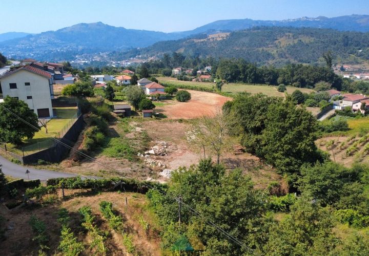 Terra a Amares, Braga, Amares - € 46.000 | Ref: AVV-012-015 - foto 1