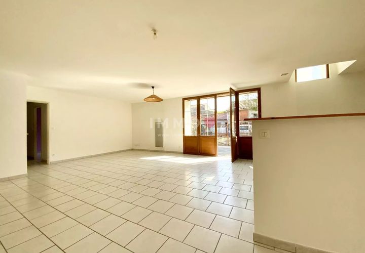 Villa a Beauvais-sur-Matha, Charente-Maritime, Beauvais-sur-Matha - € 139.100 | Ref: 86167661 - foto 1