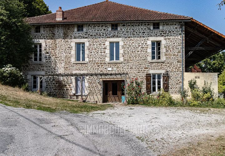 Villa a Auzances, Creuse, Auzances - € 311.800 | Ref: NB-13519 - foto 1