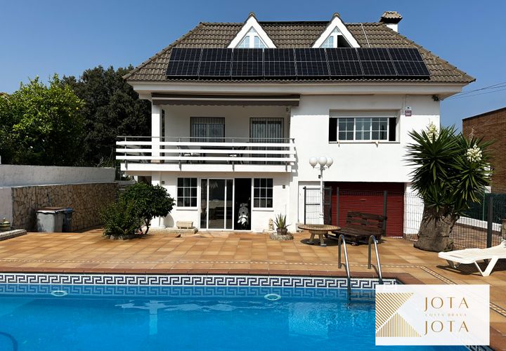 Villa a Blanes, Gerona, Blanes - € 536.000 | Ref: 00320 - foto 1