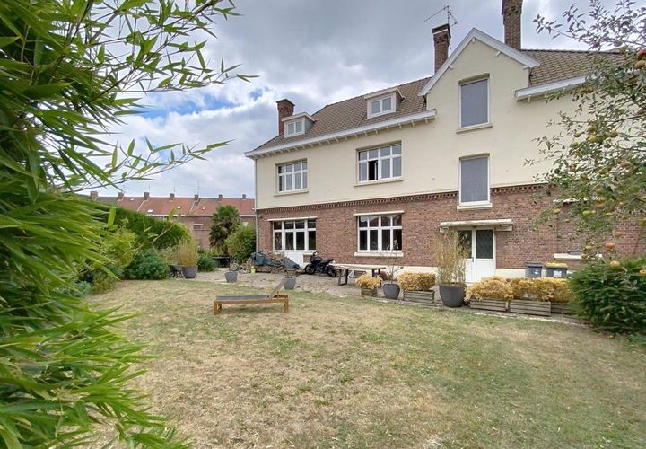 Villa a Armentieres, Nord, Armentieres - € 410.000 | Ref: ARM-38500-TGUBI - foto 1
