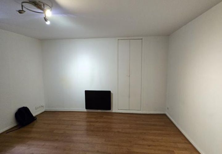 Dúplex a Nancy, Meurthe-et-Moselle, Nancy - € 400/mes | Ref: 3982 - foto 1