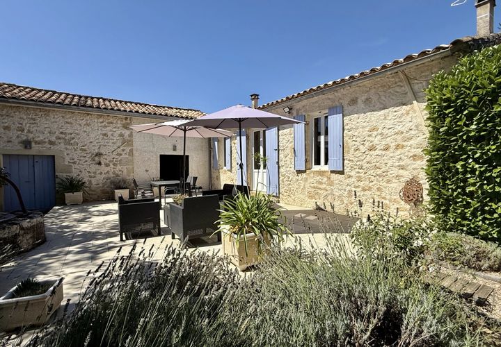 Villa i Gensac, Gironde, Gensac - € 349.900 | Ref: BVI81380 - foto 1