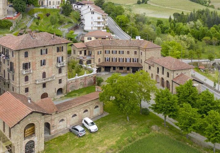 Landejendom i Bubbio, Asti, Bubbio - € 850.000 | Ref: BBB004 - foto 1