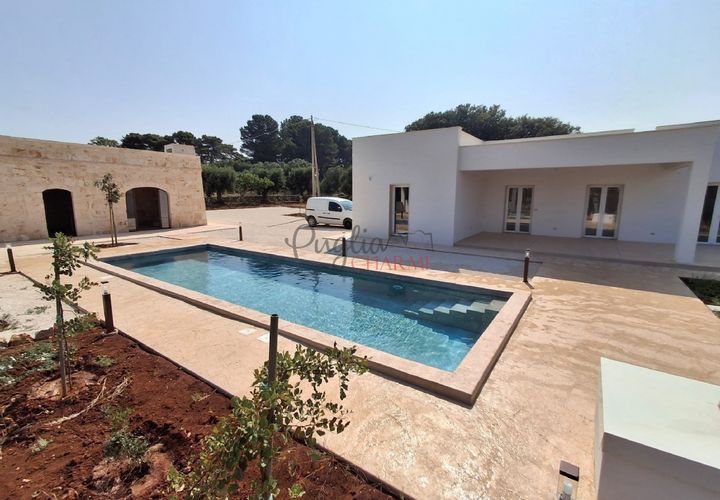 Villa a Ostuni, Brindisi, Ostuni - € 690.000 | Ref: 352 - foto 1