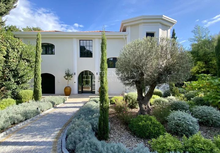 Villa i Antibes, Alpes-Maritimes, Antibes - € 5.300.000 | Ref: 84914227 - foto 1