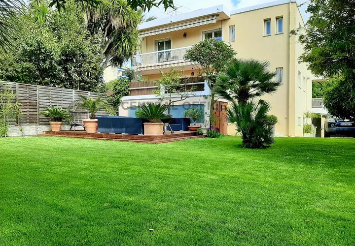 Villa i Antibes, Alpes-Maritimes, Antibes - € 1.250.000 | Ref: 85792595 - foto 1