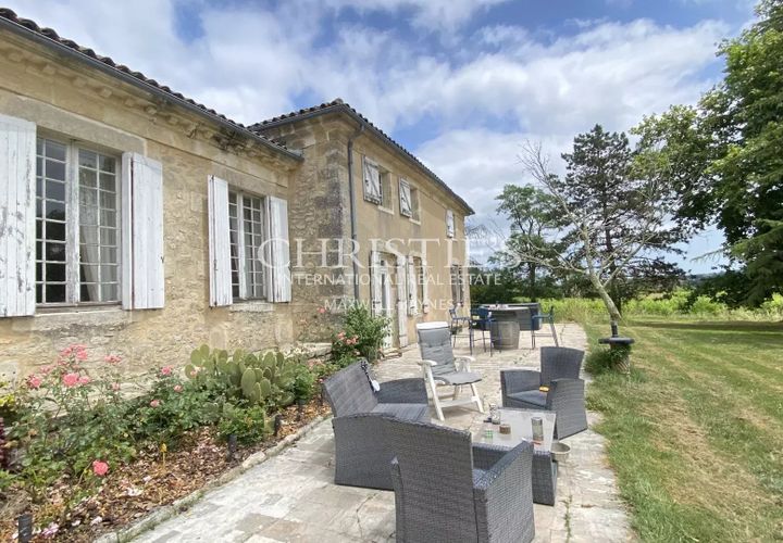 Villa a Langon, Gironde, Langon - € 690.000 | Ref: KM1139 - foto 1