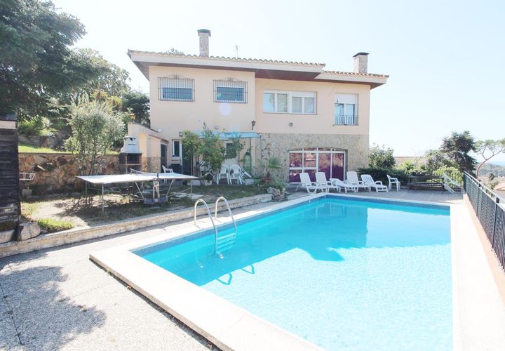 Villa i Lloret De Mar, Gerona, Lloret De Mar - € 595.000 | Ref: C7L633 - foto 1