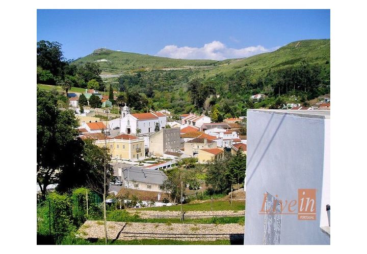 Helårsgrund i Lousa, Coimbra, Lousa - € 145.000 | Ref: 9768AA - foto 1