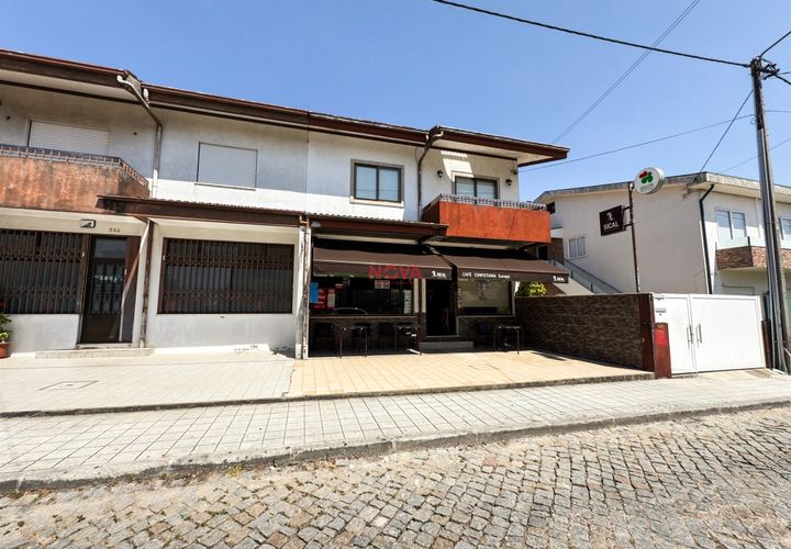 Erhvervsejendom i Valongo, Porto, Valongo - € 310.000 | Ref: NOVA-ER-2298 - foto 1