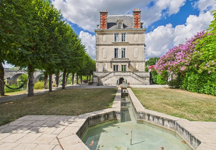 Villa a Saint-Astier, Dordogne, Saint-Astier - € 895.000 | Ref: BVI82054 - foto 1