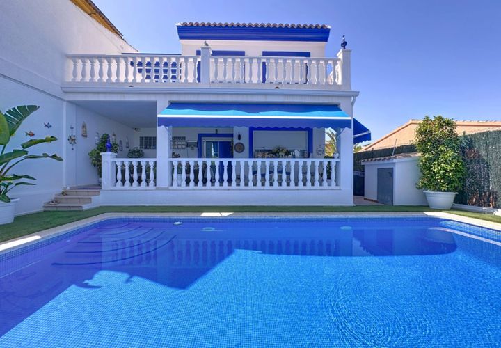 Villa i Albir, Alicante, Albir - € 595.000 | Ref: 5208 C - foto 1