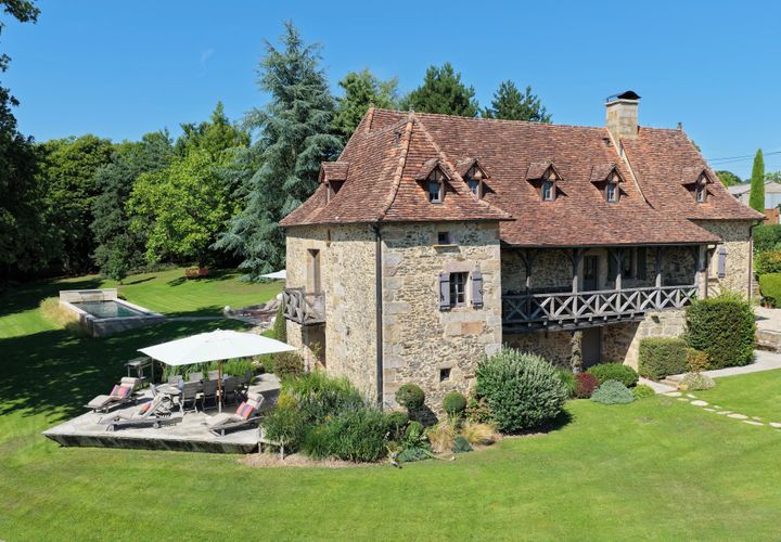 Villa i Saint-Céré, Lot, Saint-Céré - € 1.582.000 | Ref: BVI81693 - foto 1